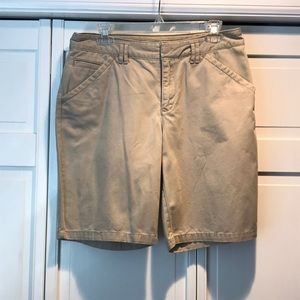 EDDIE BAUER Khaki Bermuda Shorts